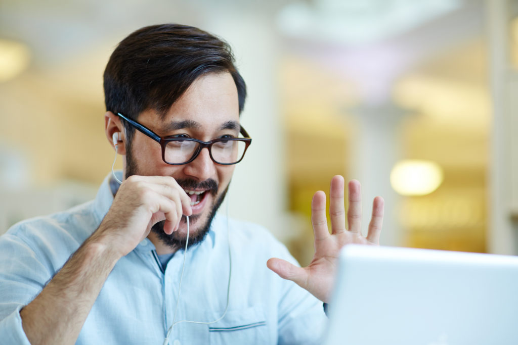 communication online