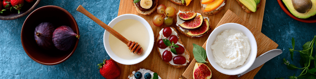 vegetarian-guide-healthy-vegetarian-breakfast-with-canapes