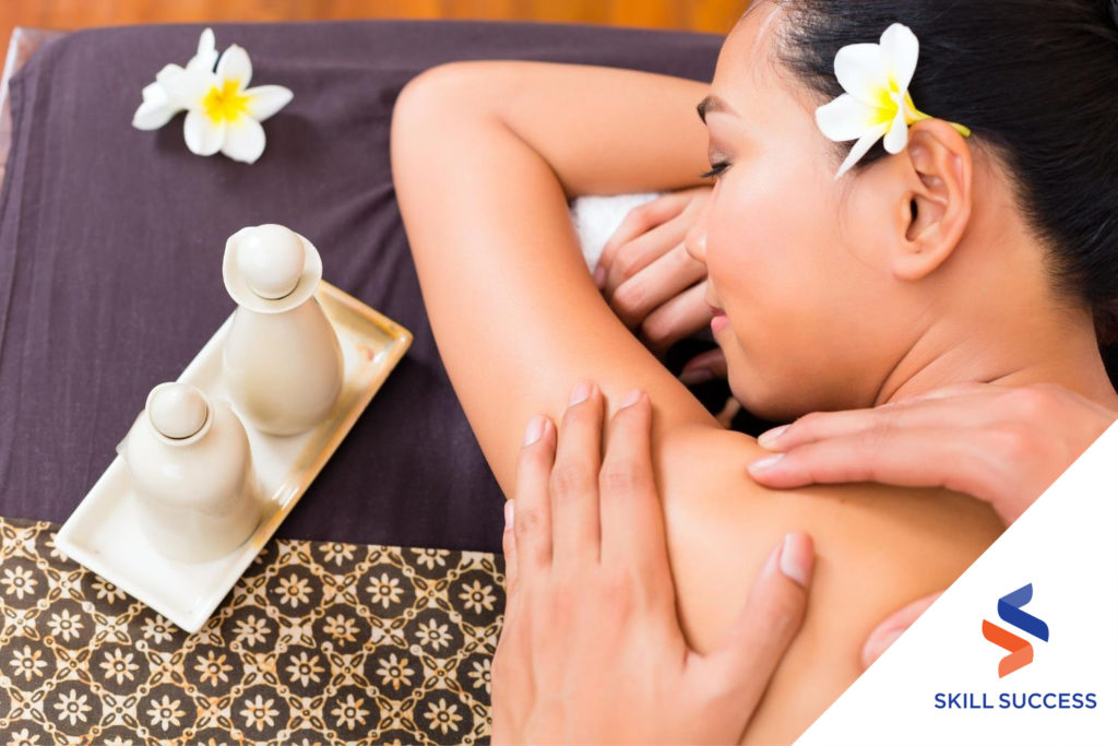 massage-therapist-performing-acupressure
