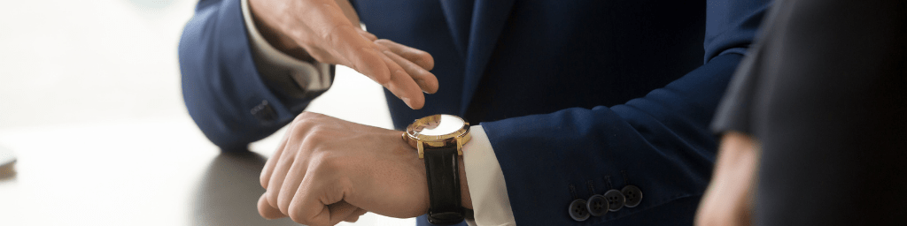 soft-skills-time-management-businessman-pointing-on-wristwatch-punctuality-time-management-concept-close-up