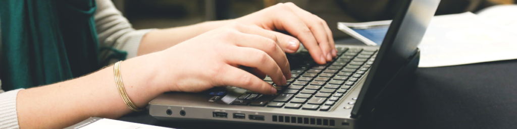 typing a cover letter closing