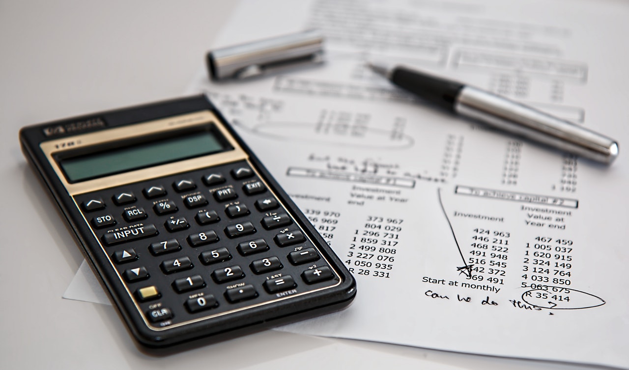 calculator and financial report