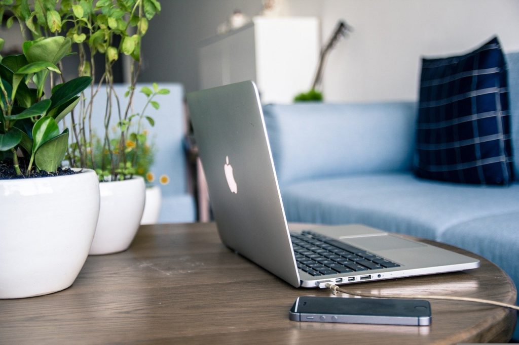 macbook and virtual phone