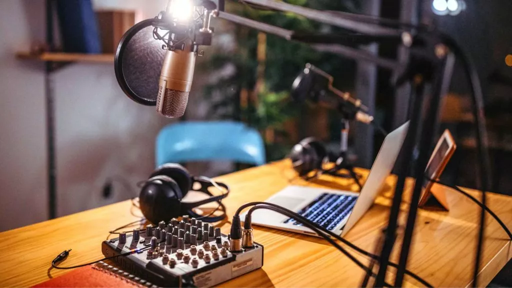 what is a podcast studio